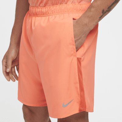 Nike Challenger Dri-FIT 2-in-1-Laufshorts für Herren (ca. 18 cm)