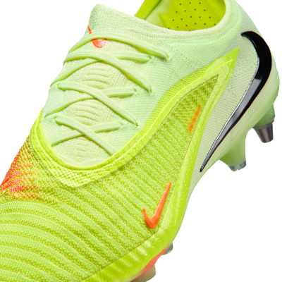 Nike Phantom 6 Low Elite Soft-Ground Football Boot