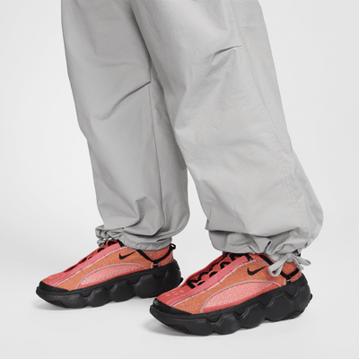 Nike Sportswear Pantalón cargo oversize de talle medio - Mujer