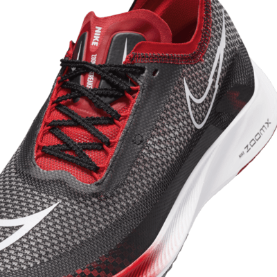 Tenis de carrera en carretera Nike Streakfly BTC. Nike.com