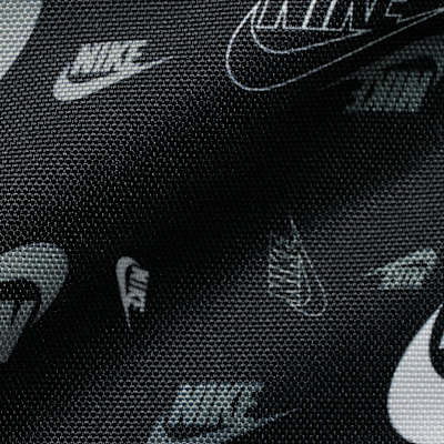 Nike Hard Liner Lunch Bag (3L)