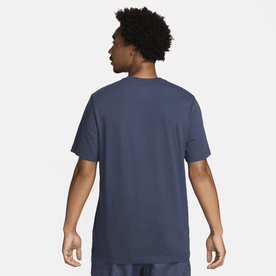 Nike Sportswear Men's T-Shirt. Nike UK