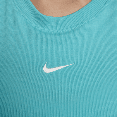 Camiseta de tirantes de tela de canalé pequeña ajustada cropped para mujer Nike Sportswear Chill Knit