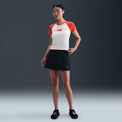 Nike Sportswear Chill Knit Women's Slim Graphic T-Shirt