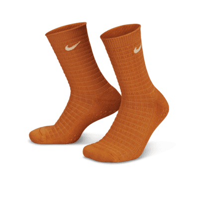 Jachtluipaard voordat In de meeste gevallen Nike Dri-FIT Everyday House Crew Socks (1 Pair). Nike.com