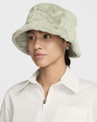 Nike Apex Faux Fur Bucket Hat