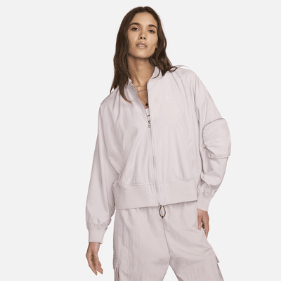 Chamarra bomber oversized para mujer Nike Sportswear Essential