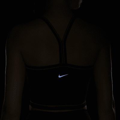 Nike One Fitted Women's Dri-FIT Cropped Tank Top