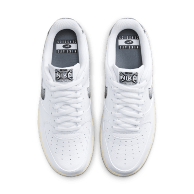 AIR FORCE 1 '07 LX TEAM GOLD – PACKER SHOES