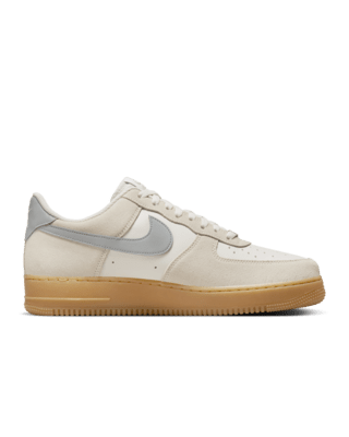 Nike Air Force 1 '07 LV8