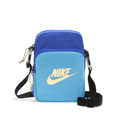 Nike Heritage 2.0 Small Items Bag (3L). Nike ID