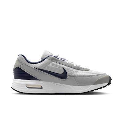 Nike College Air Max Verse (UConn) Men's Shoes