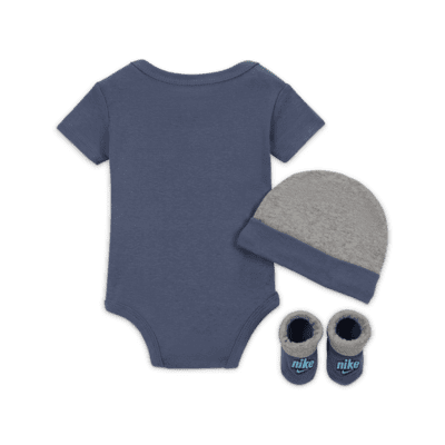 Nike 3-Piece Bodysuit Box Set Baby Bodysuit Set. Nike.com