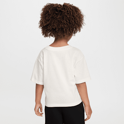 Playera con gráfico cómoda para niños talla pequeña Nike