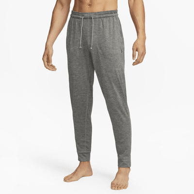 Joggers Dri-FIT para hombre Nike Yoga