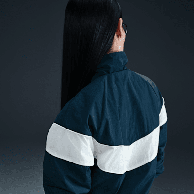 Nike Windrunner Women's Loose UV Woven Full-Zip Jacket