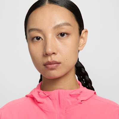 나이키 스위프트 여성 리펠 패커블 러닝 재킷