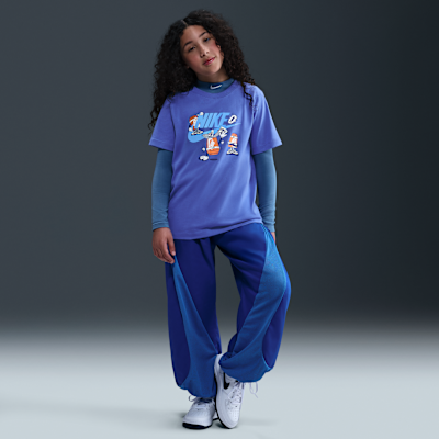 Nike Sportswear Older Kids' T-Shirt