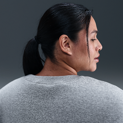 Nike Sportswear Phoenix Fleece Women's Oversized Crew-Neck Sweatshirt (Plus Size)
