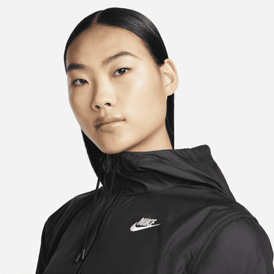 Nike Sportswear Essential Repel Women's Woven Jacket