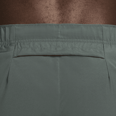 Nike Challenger Pantalón corto Dri-FIT versátil de 23 cm sin forro - Hombre