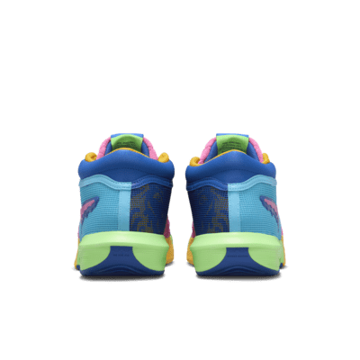 Chaussure de basket LeBron Witness 8 « I Promise School »