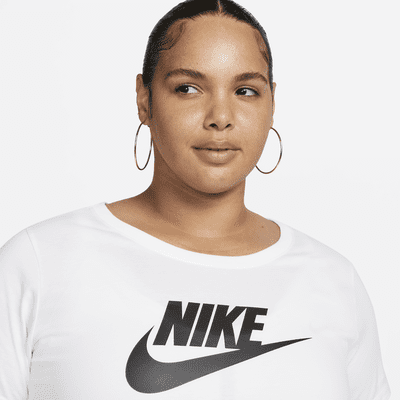 Nike Sportswear Essentials Women's Logo T-Shirt (Plus Size)