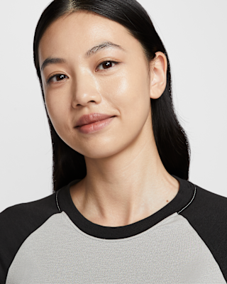 Nike Sportswear Chill Knit