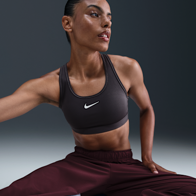 Nike Swoosh Medium Support Sujetador deportivo con almohadilla - Mujer