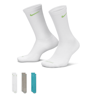 Nike Everyday Plus Cushioned Training Crew Socks (3 Pairs)