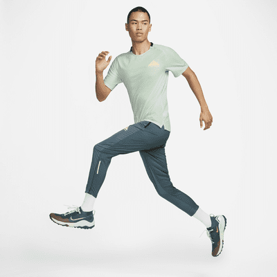 เสื้อวิ่งเทรลแขนสั้นผู้ชาย Nike Dri-FIT Trail Solar Chase