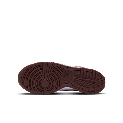 Nike Dunk 低筒大童鞋款