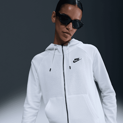 Nike Sportswear Essential