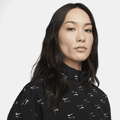 Nike Air Women's 1/4-Zip Mod Crop Woven Top