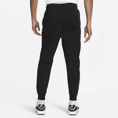 Nike Sportswear Tech Fleece Joggingbroek voor heren. Nike BE