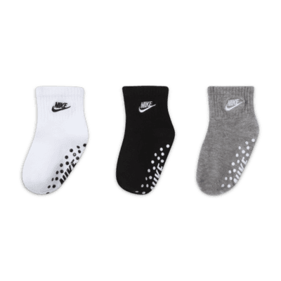 Calcetines adherentes para bebé Nike (3 pares). Nike.com