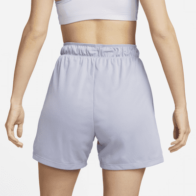 Shorts de fitness sin forro de tiro medio Dri-FIT de 13 cm para mujer Nike Attack