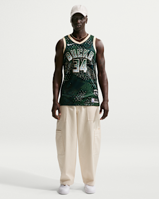 Giannis Antetokounmpo Milwaukee Bucks 2025/26 Select Series