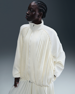 Женская куртка Nike Sportswear Collection Pleated Track