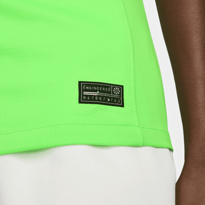 Jersey de fútbol Nike Dri-FIT de Nigeria local 2023 Stadium para mujer