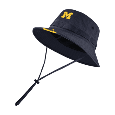 Gorro tipo pescador Jordan College Michigan