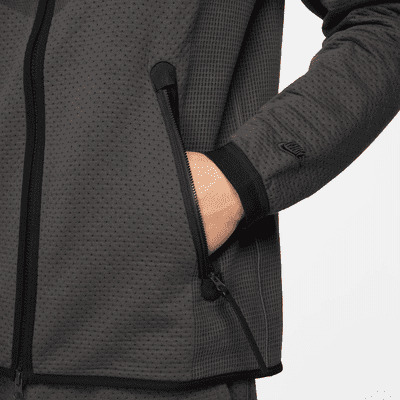 Tech Pack estratégicamente diseñada de cierre completo para hombre Nike Sportswear Therma-FIT ADV