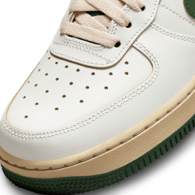 Nike Air Force 1 '07 LV8 Women's Shoes