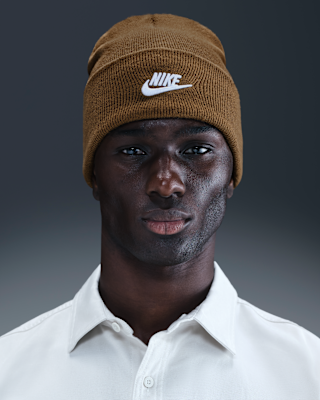Женские  Nike Peak Futura Beanie