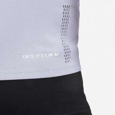 Nike Yoga Dri-FIT ADV Luxe Women's Short-Sleeve Crop Top. Nike ZA