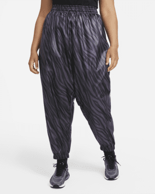Женские Nike Sportswear Icon Clash Pants (Plus Size)