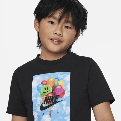 Nike Sportswear Older Kids' T-Shirt