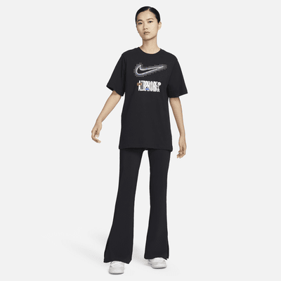 Nike Sportswear Women's Graphic T-Shirt