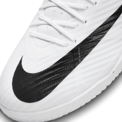 Nike Mercurial Vapor Academy Indoor Court Football Shoes. Nike ID