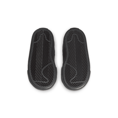 Nike Court Legacy schoenen voor baby's/peuters